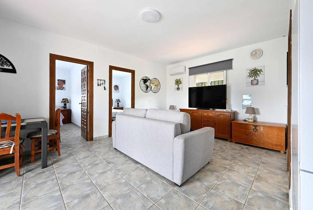 Finca - Cortijo te koop in Coín | 2 slaapkamers H5309848