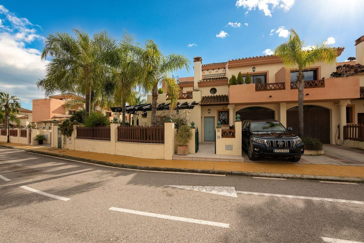 Property main view 32