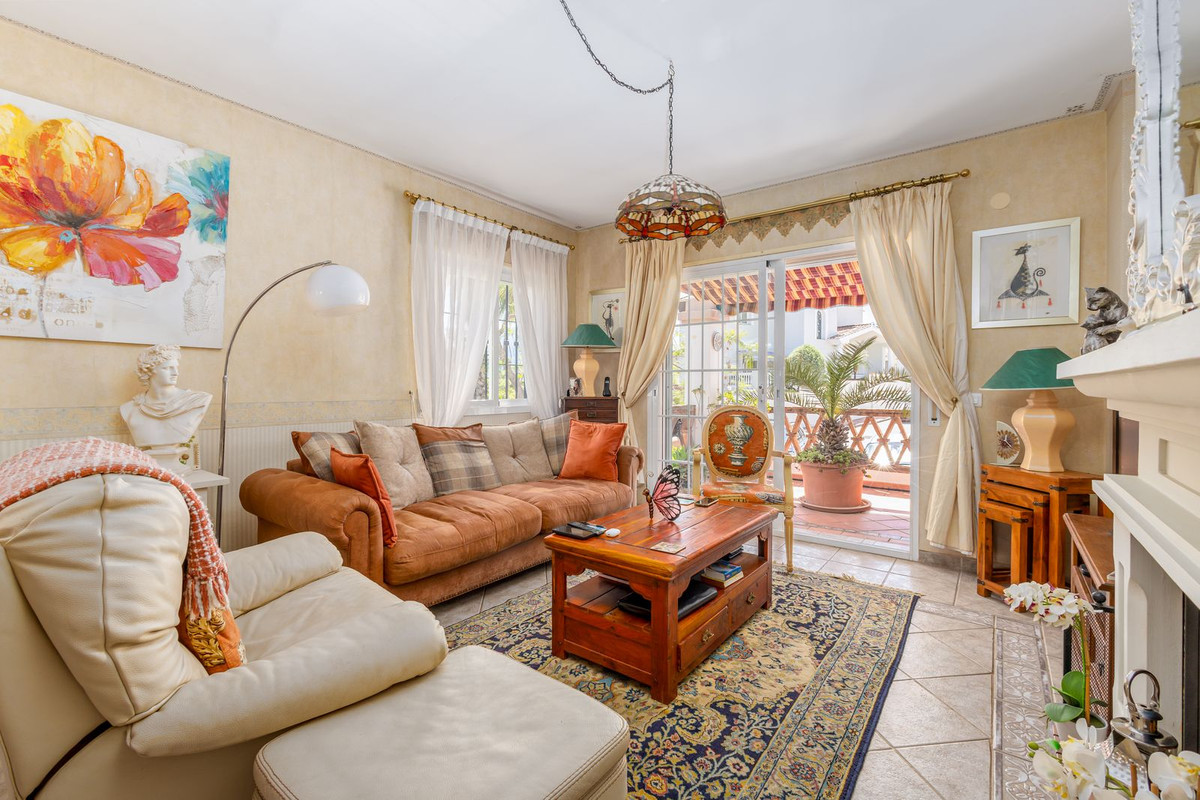 Appartement te koop in Coín | 4 slaapkamers H5394082