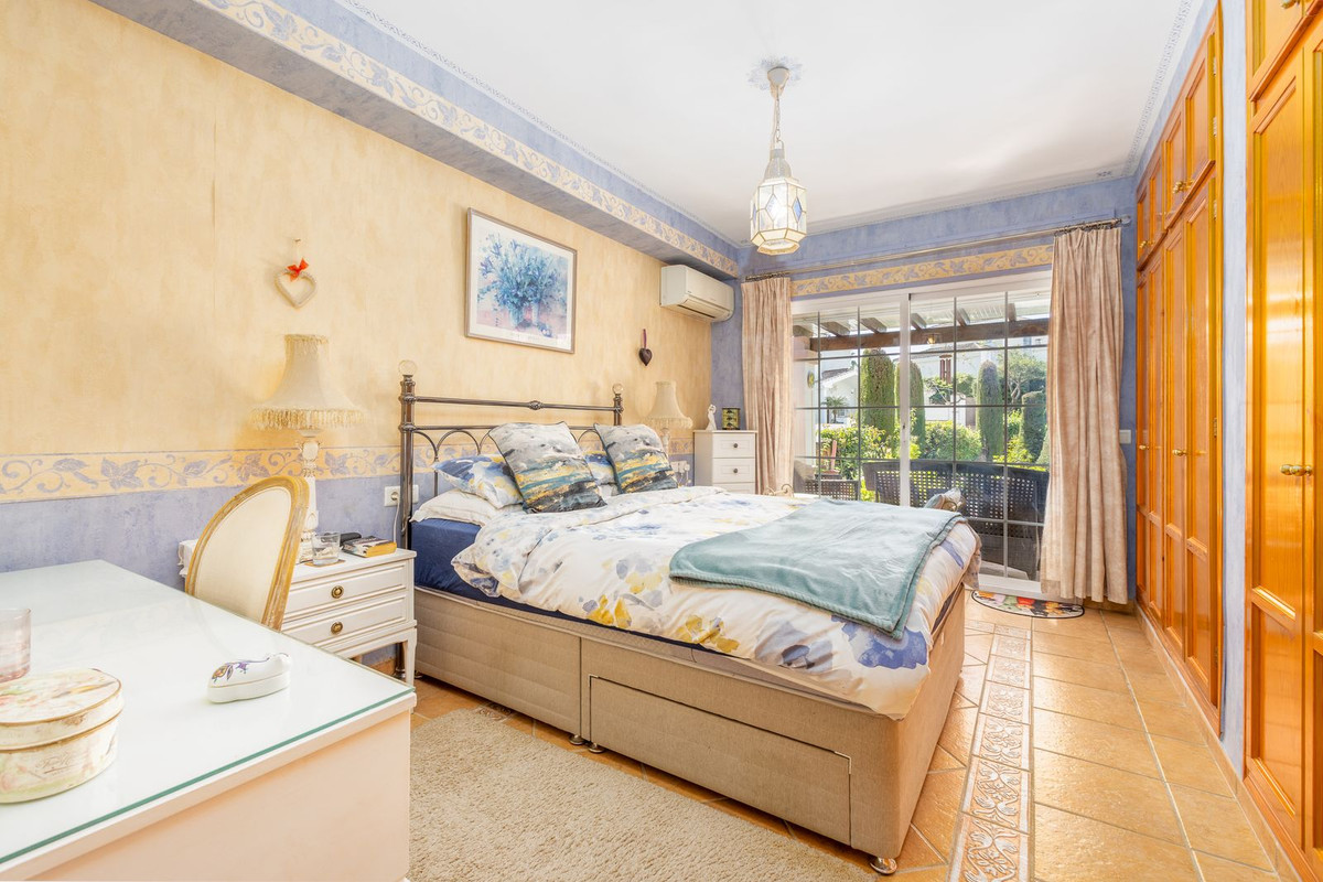 Appartement te koop in Coín | 4 slaapkamers H5394082