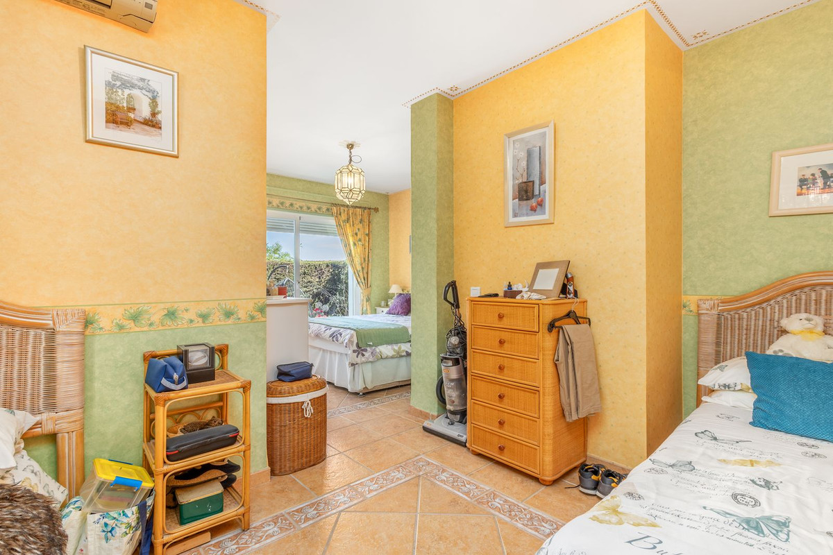 Appartement te koop in Coín | 4 slaapkamers H5394082