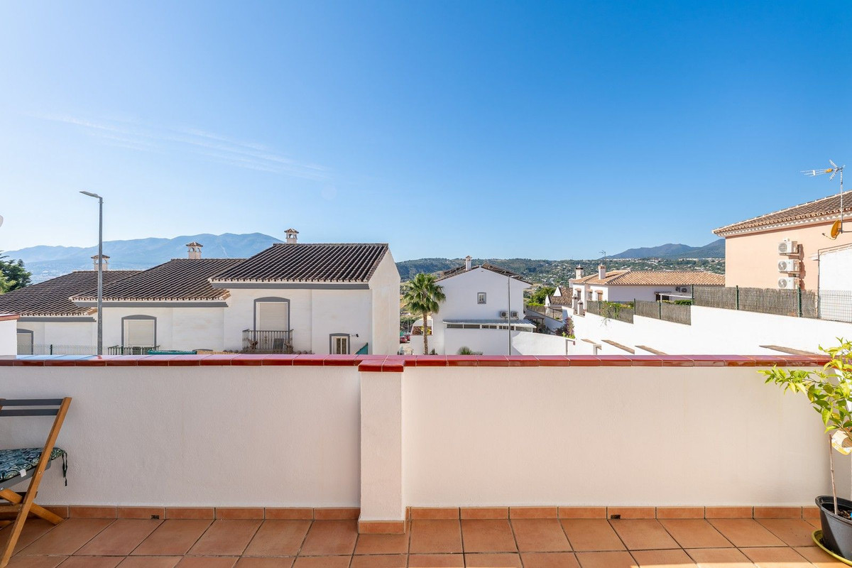 Penthouse te koop in Coín | 3 slaapkamers H5398663
