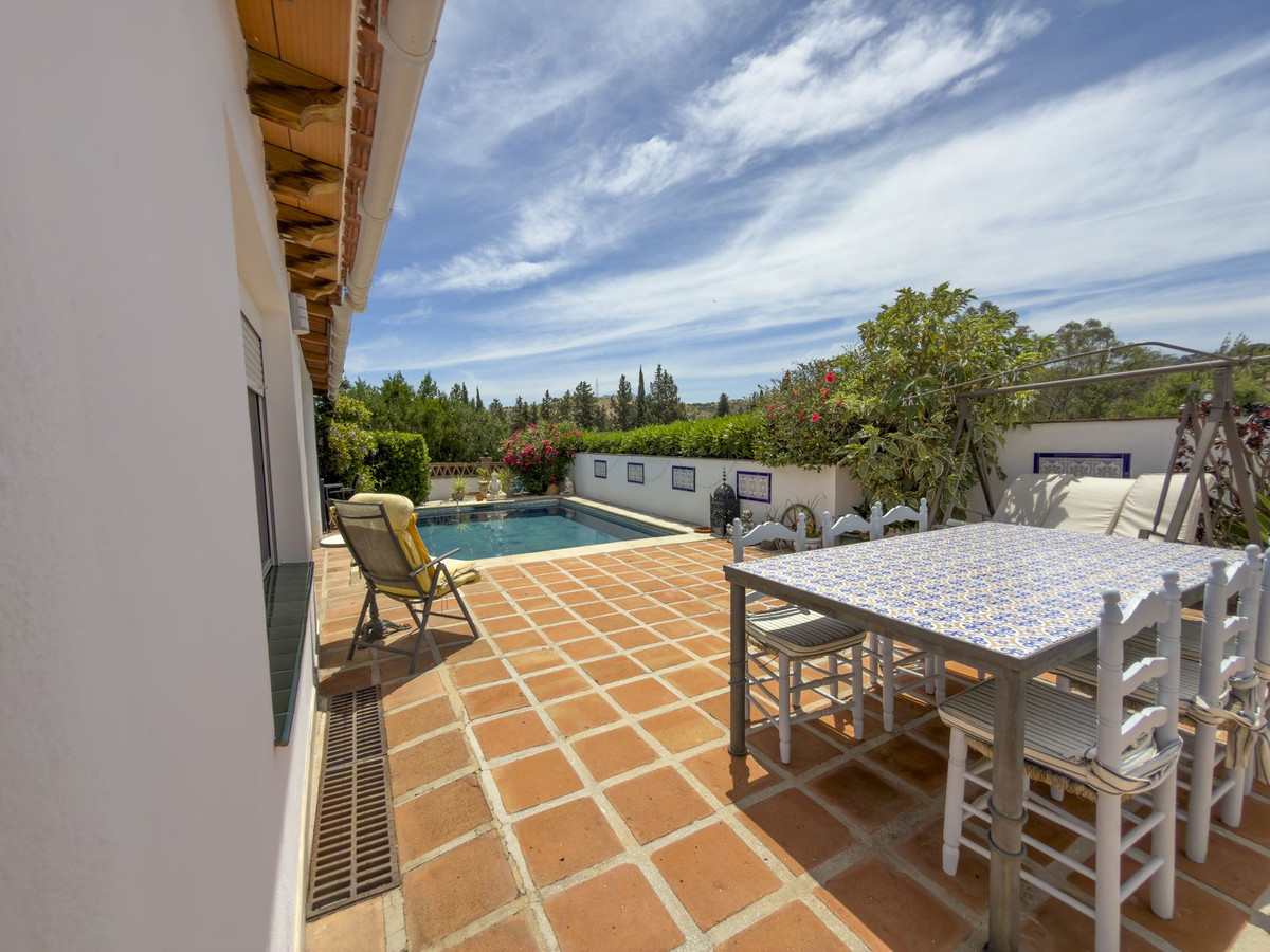 Appartement te koop in Coín | 4 slaapkamers H5430550