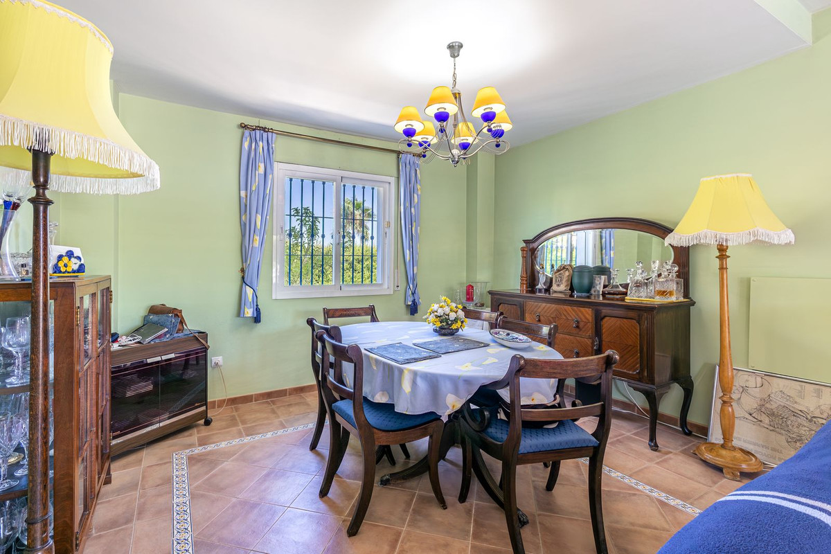 Appartement te koop in Coín | 4 slaapkamers H5459248