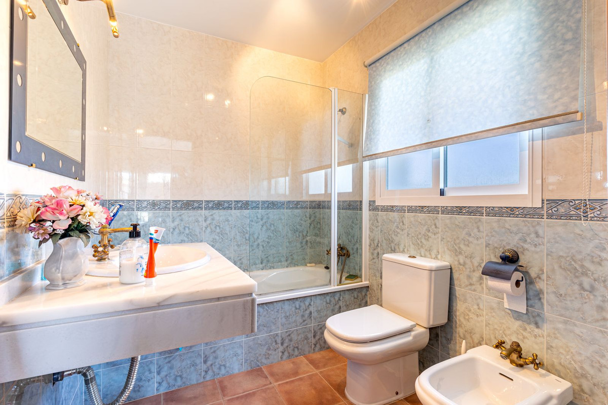 Appartement te koop in Coín | 4 slaapkamers H5459248