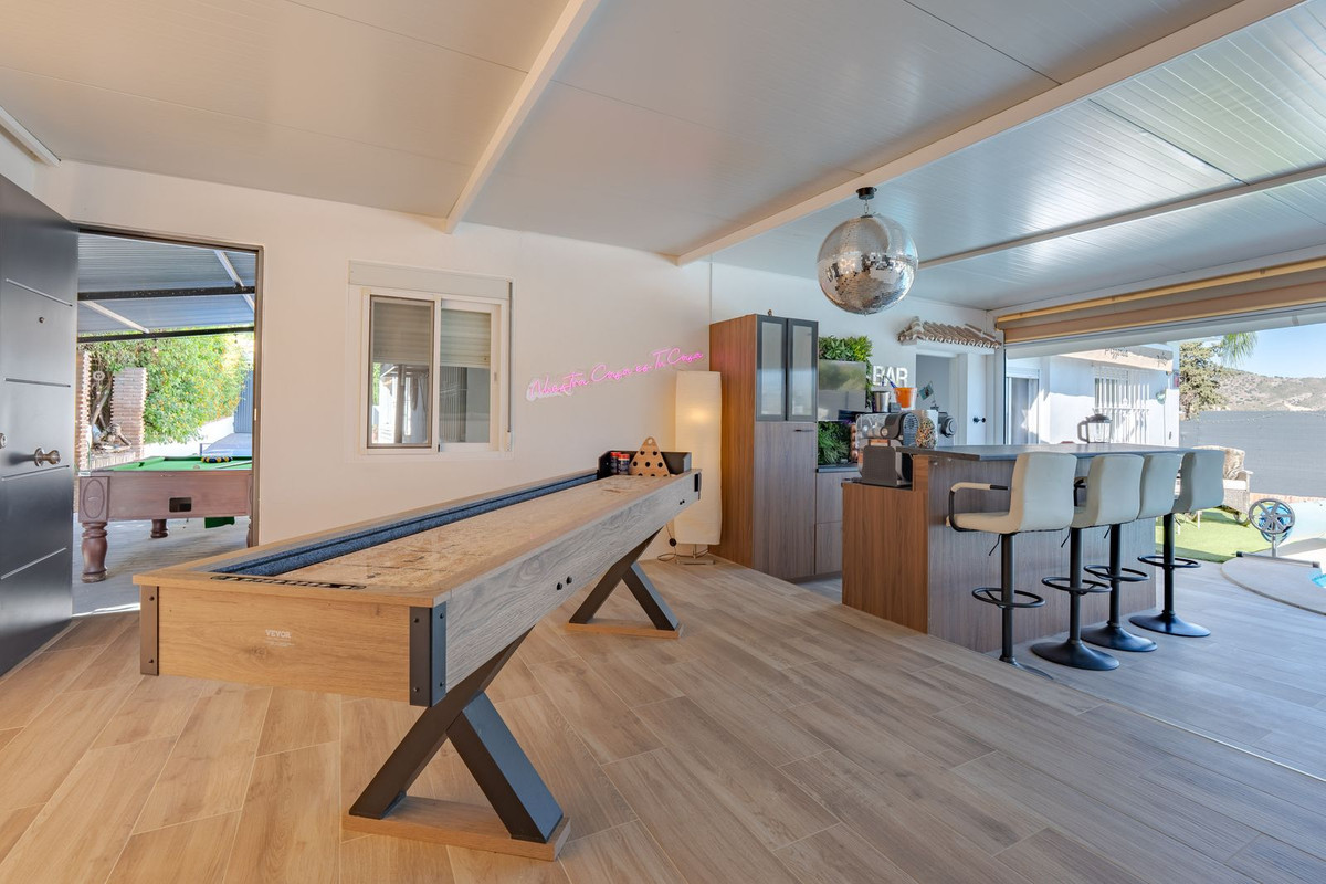 Vrijstaande Villa te koop in Coín | 3 slaapkamers H5520049