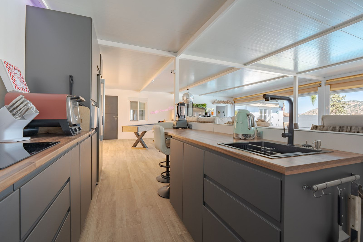 Vrijstaande Villa te koop in Coín | 3 slaapkamers H5520049