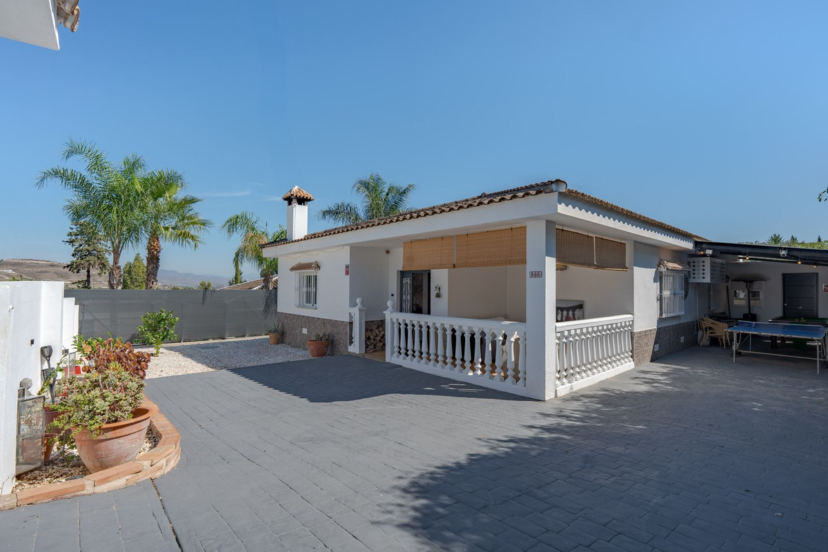 Vrijstaande Villa te koop in Coín | 3 slaapkamers H5520049