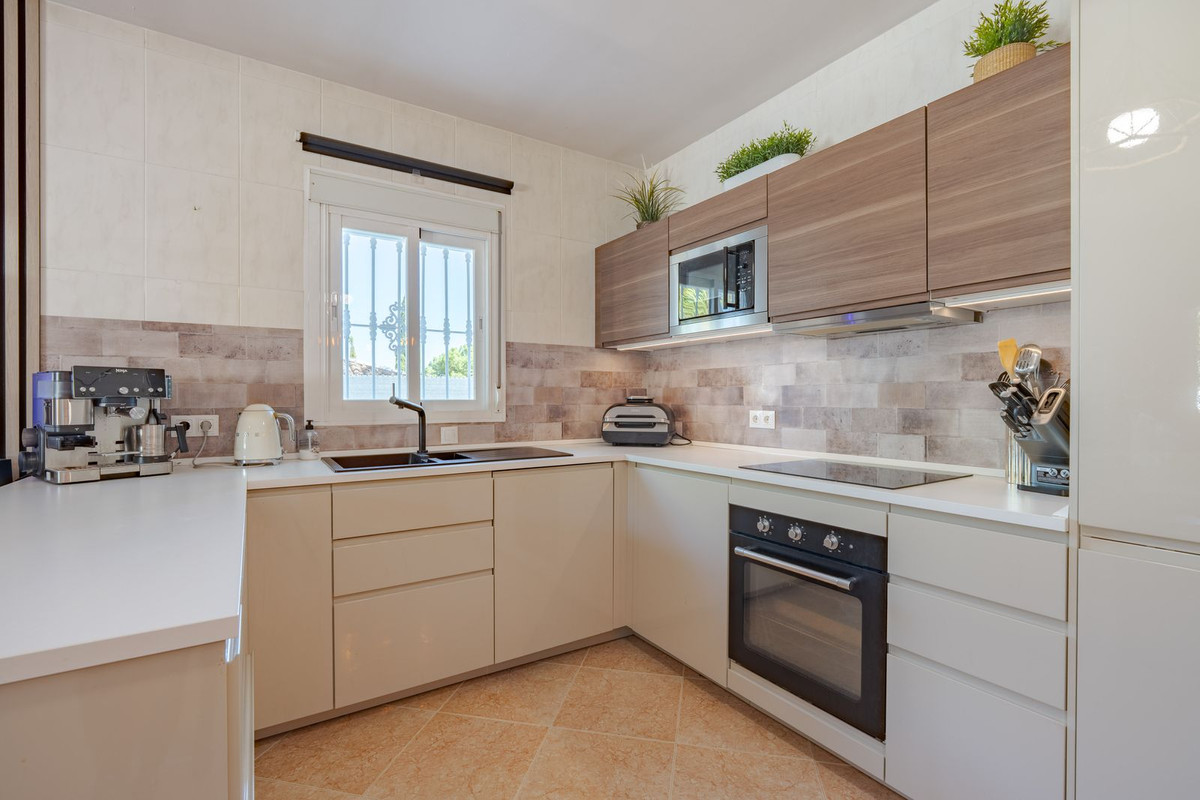Vrijstaande Villa te koop in Coín | 3 slaapkamers H5520049
