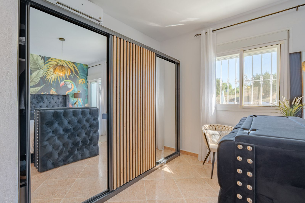 Vrijstaande Villa te koop in Coín | 3 slaapkamers H5520049