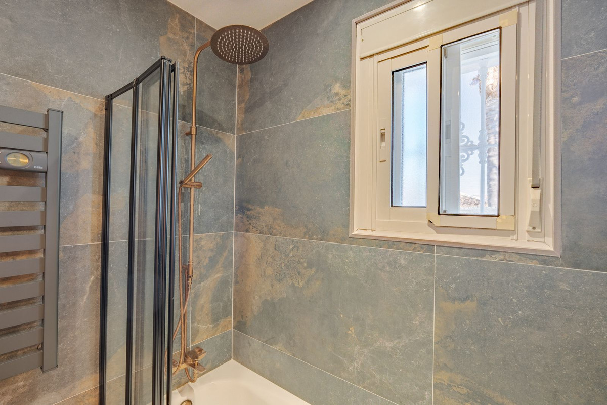 Vrijstaande Villa te koop in Coín | 3 slaapkamers H5520049
