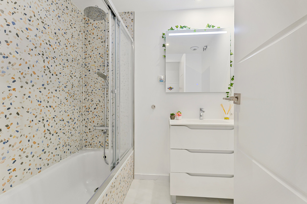 Appartement te koop in Cortijo Blanco | 2 slaapkamers H5528107