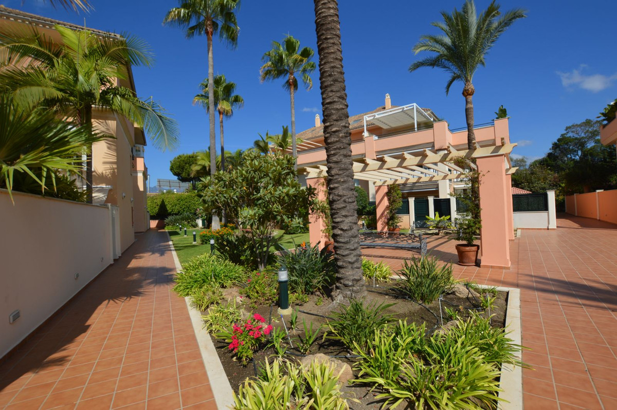 Tussenverdieping Appartement in Costabella-5