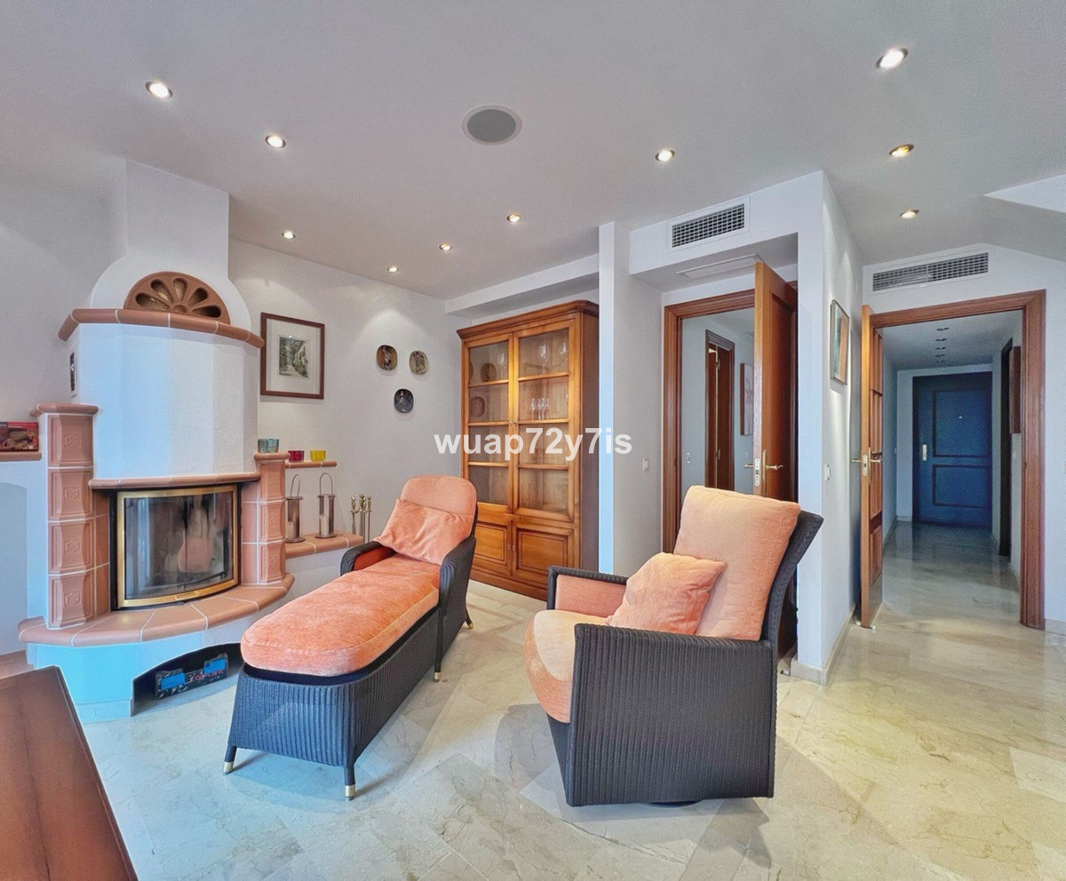 Huis te koop in Costabella | 5 slaapkamers H5139940