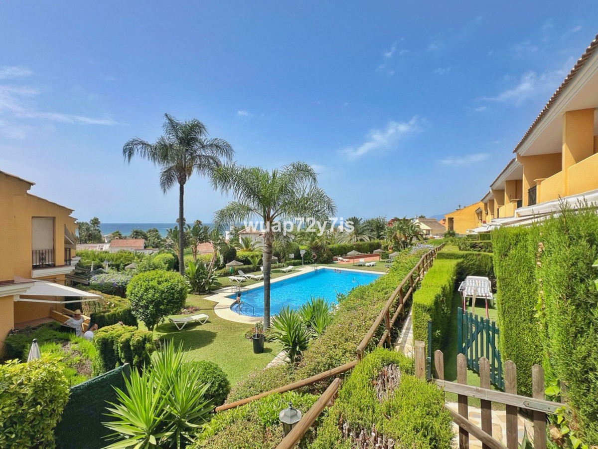 Huis te koop in Costabella | 5 slaapkamers H5139940