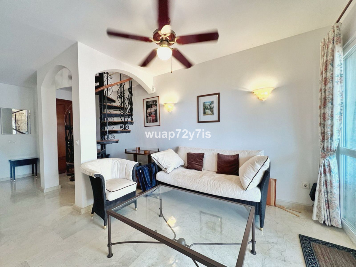 Huis te koop in Costabella | 5 slaapkamers H5139940