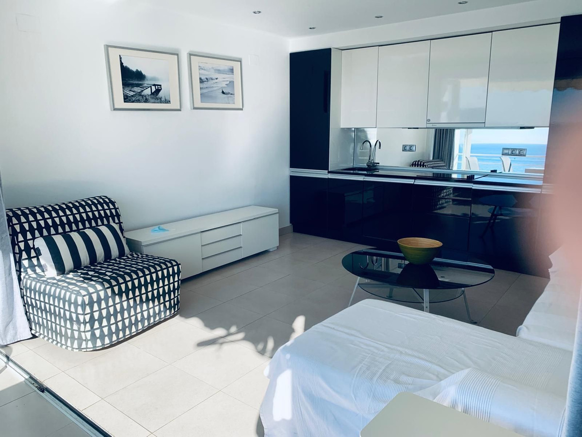 Appartement te koop in Costabella | 1 slaapkamers H5162383