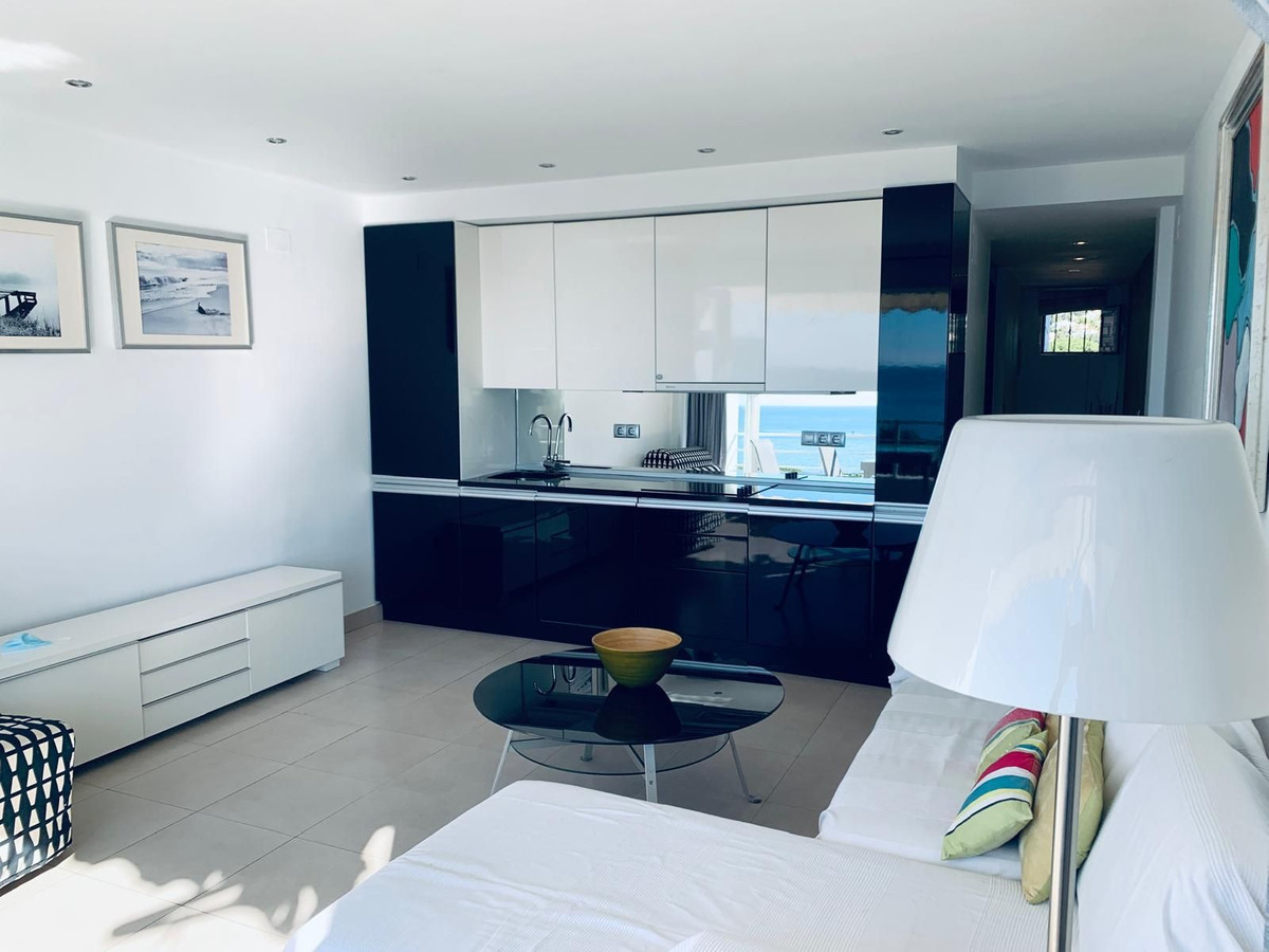 Appartement te koop in Costabella | 1 slaapkamers H5162383