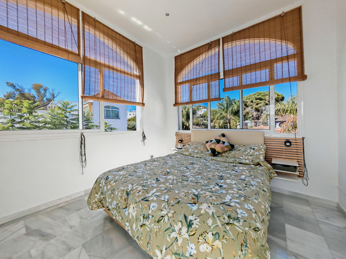 Appartement te koop in Costabella | 3 slaapkamers H5185375