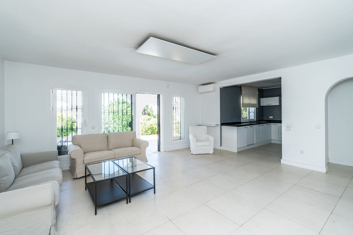 Appartement te koop in Costabella | 3 slaapkamers H5462740