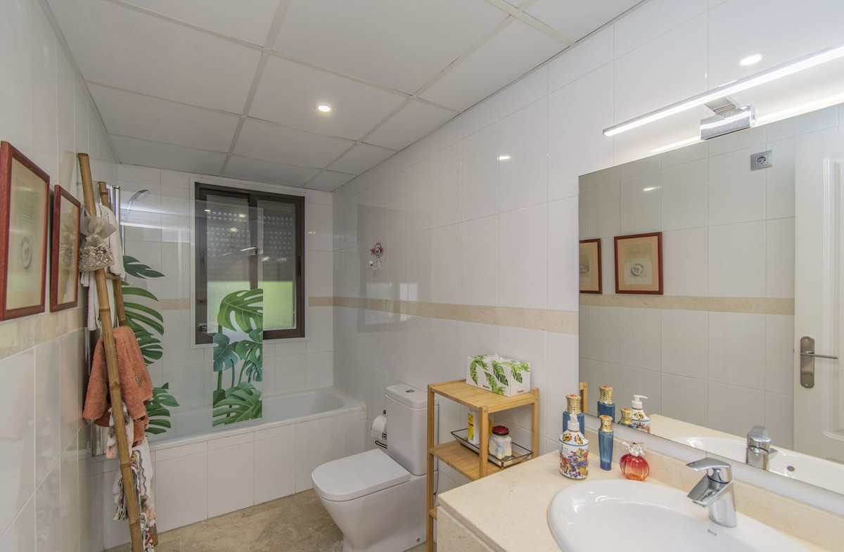 Tussenverdieping Appartement in Costalita-8