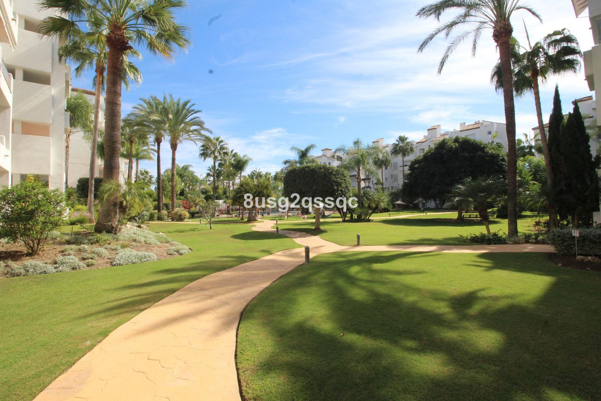 Apartment for sale in Costalita | 2 bedrooms H5004529