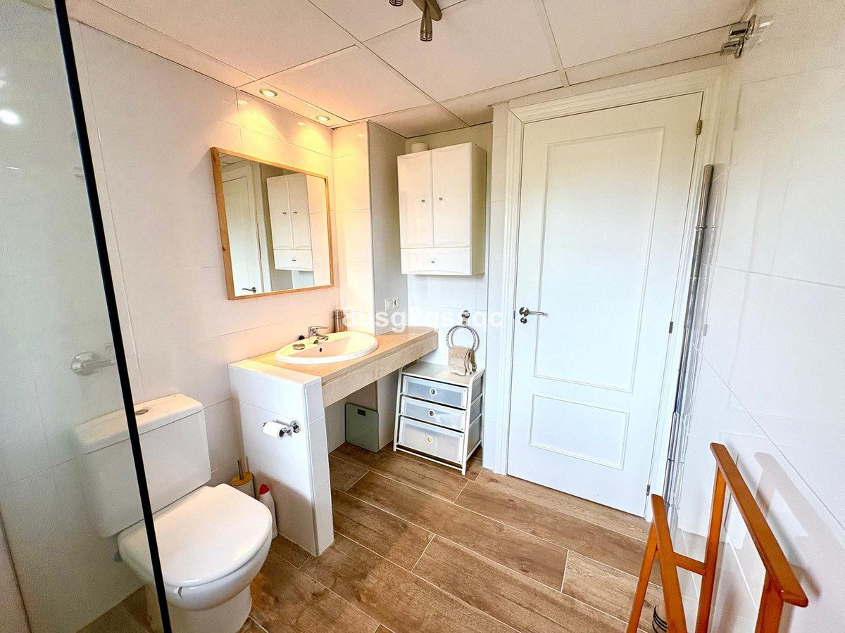 Tussenverdieping Appartement in Costalita-31