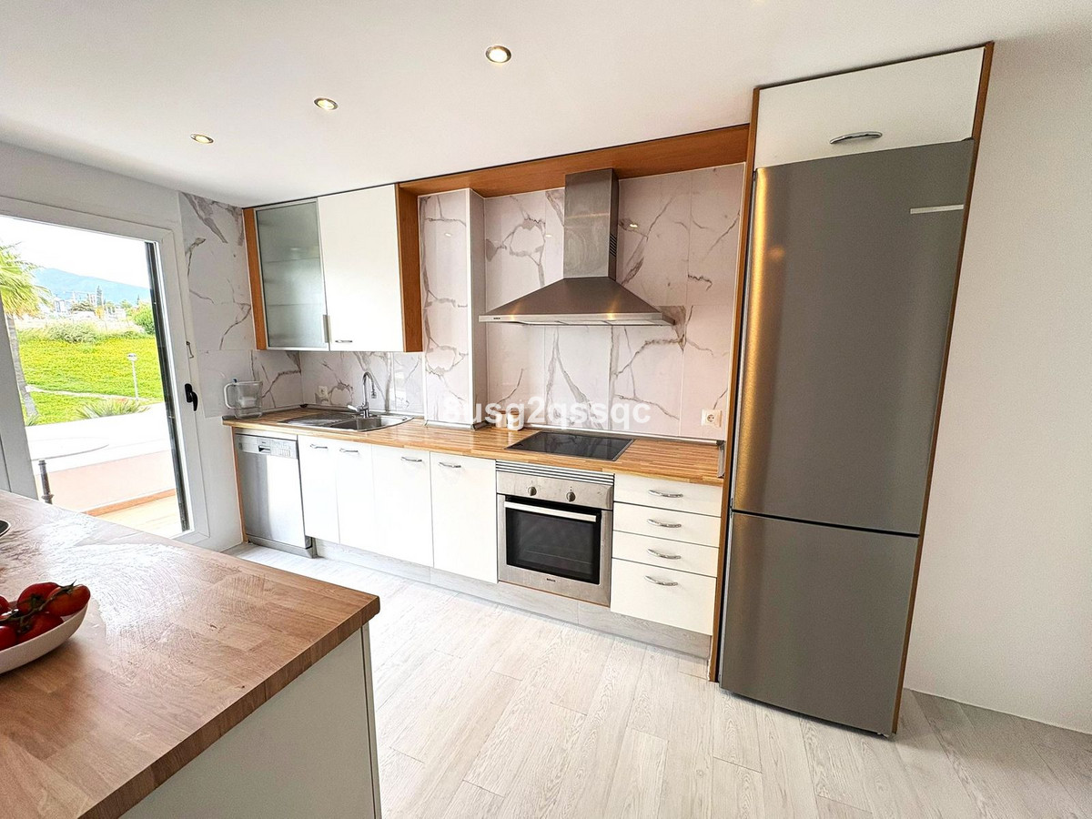 Tussenverdieping Appartement in Costalita-47