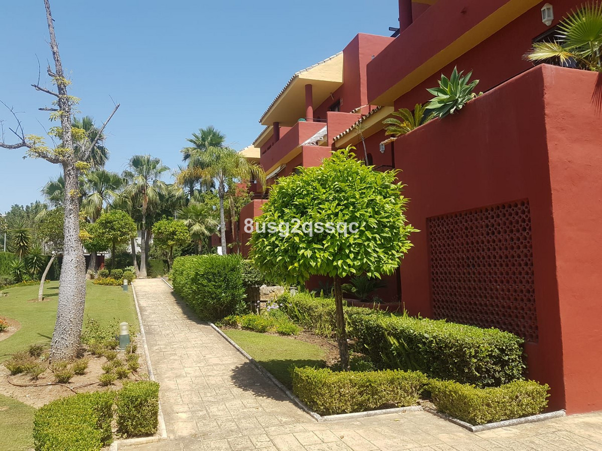 Tussenverdieping Appartement in Costalita-59