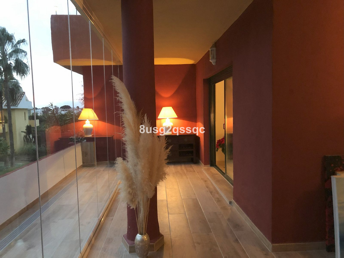 Tussenverdieping Appartement in Costalita-68