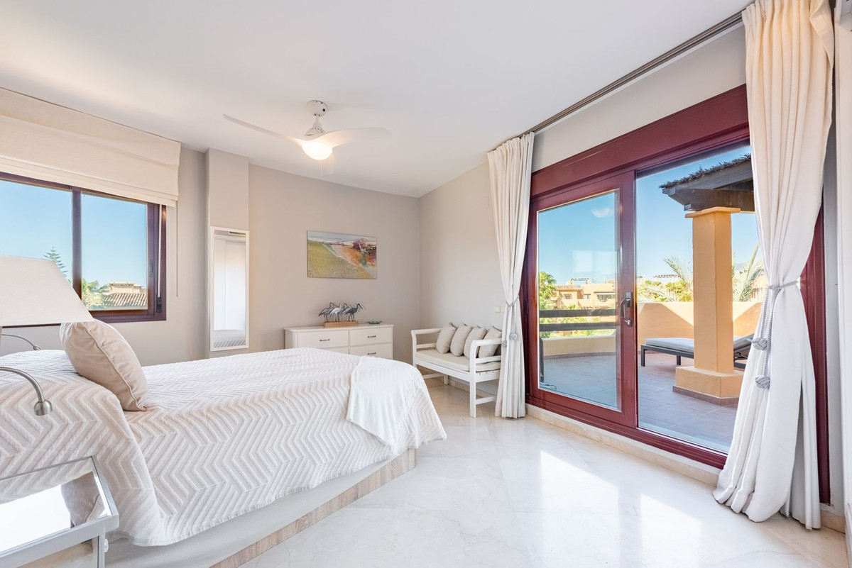 Penthouse for sale in Costalita | 3 bedrooms H5031946