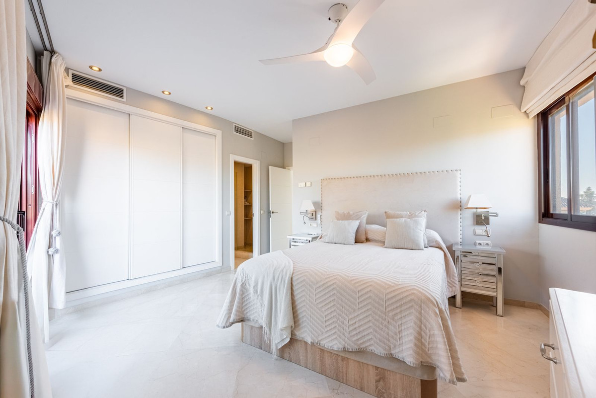 Penthouse for sale in Costalita | 3 bedrooms H5031946