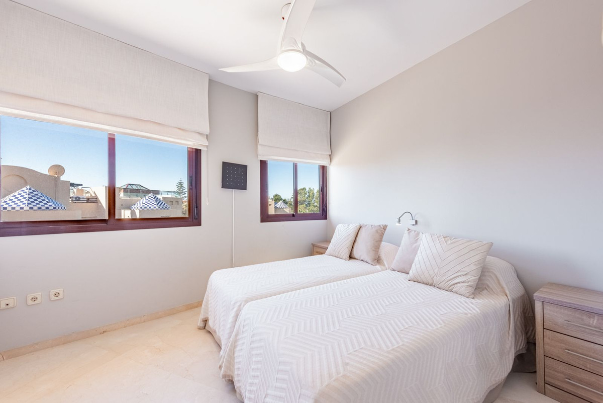 Penthouse for sale in Costalita | 3 bedrooms H5031946