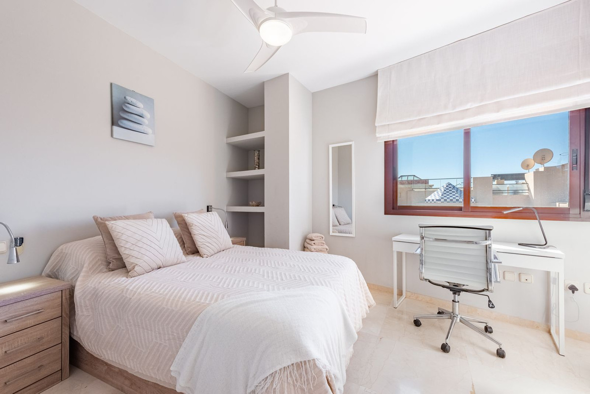 Penthouse for sale in Costalita | 3 bedrooms H5031946