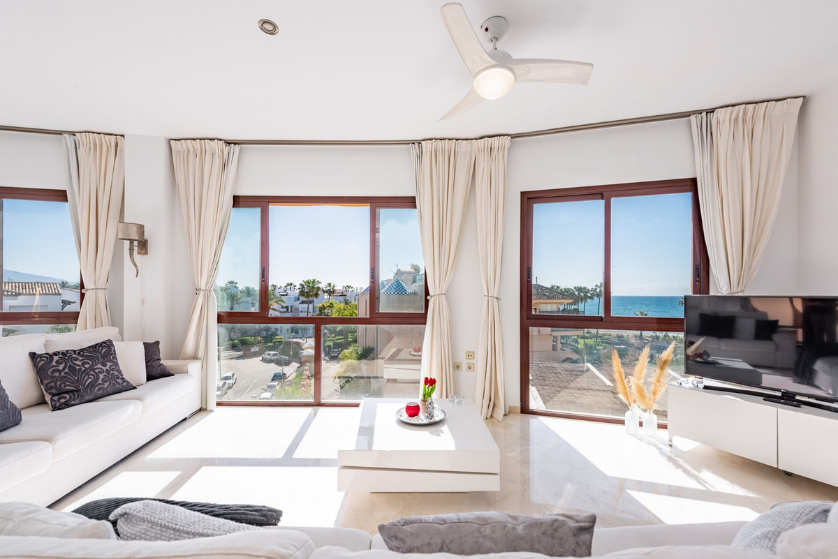 Penthouse for sale in Costalita | 3 bedrooms H5031946