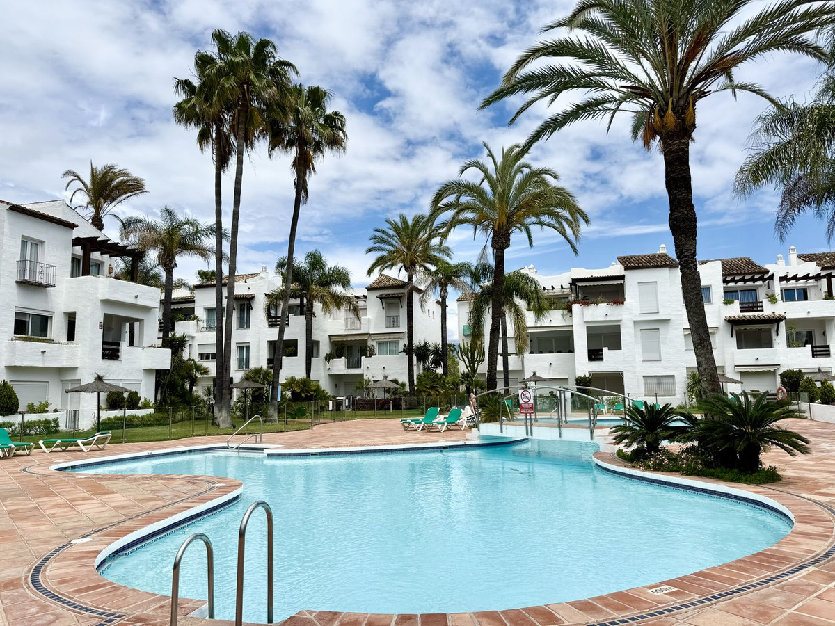 Appartement te koop in Costalita | 1 slaapkamers H5108902