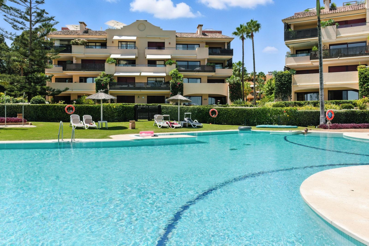 Appartement te koop in Costalita | 2 slaapkamers H5126542