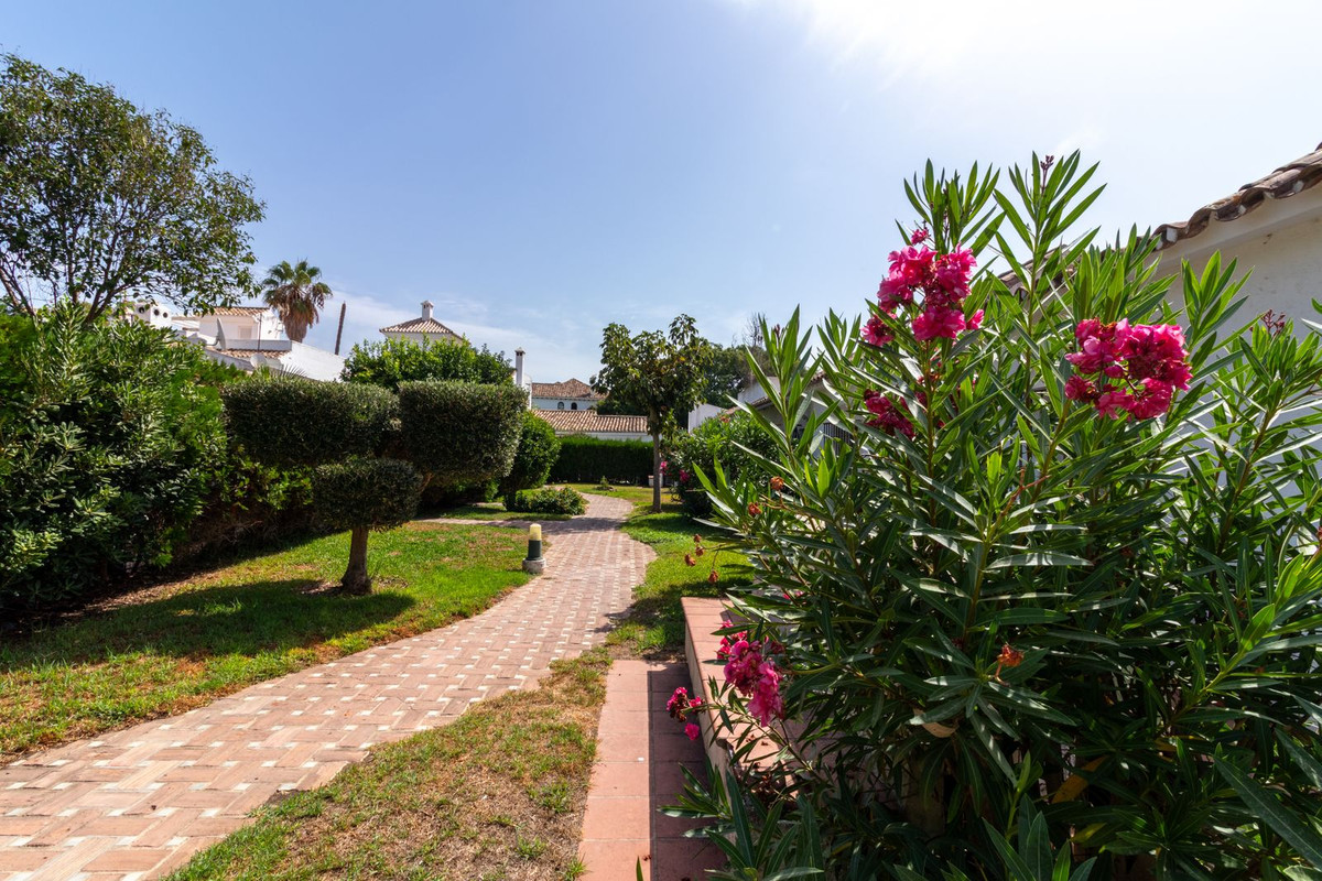 Bungalow te koop in Costalita | 2 slaapkamers H5142817
