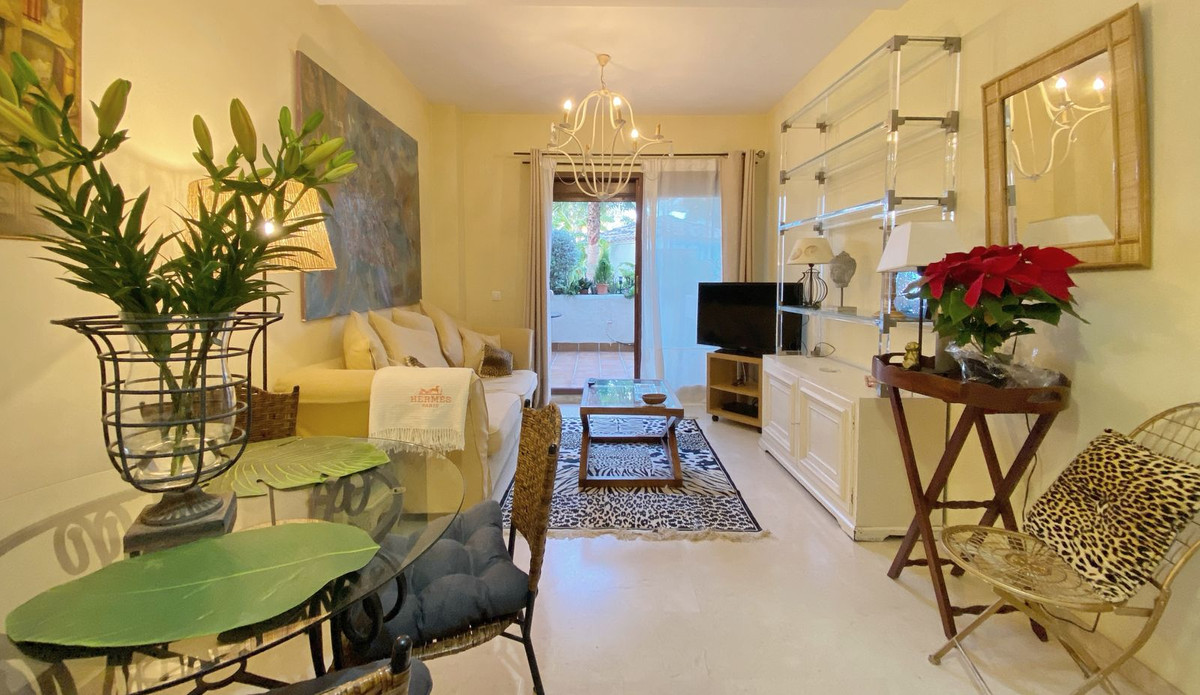 Appartement te koop in Costalita | 1 slaapkamers H5248672