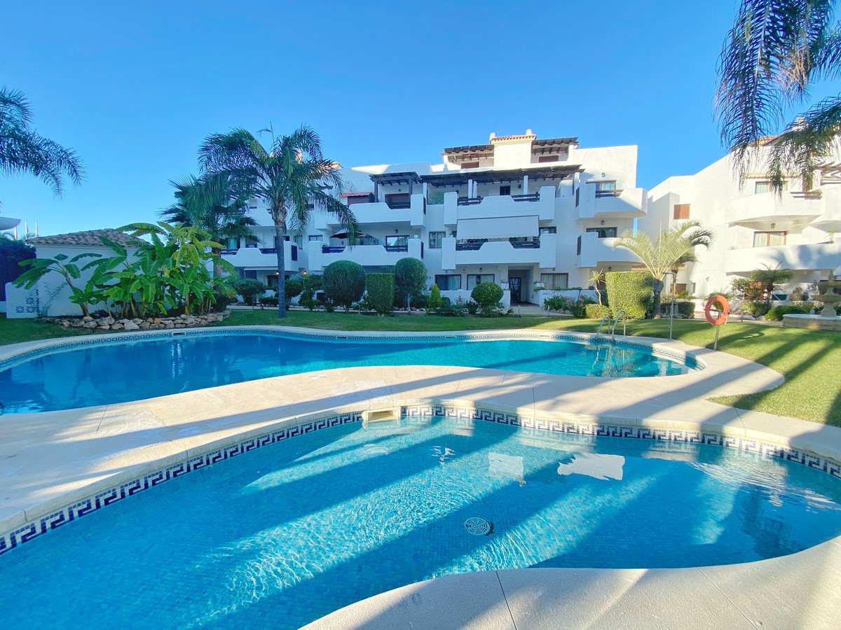 Appartement te koop in Costalita | 1 slaapkamers H5248672