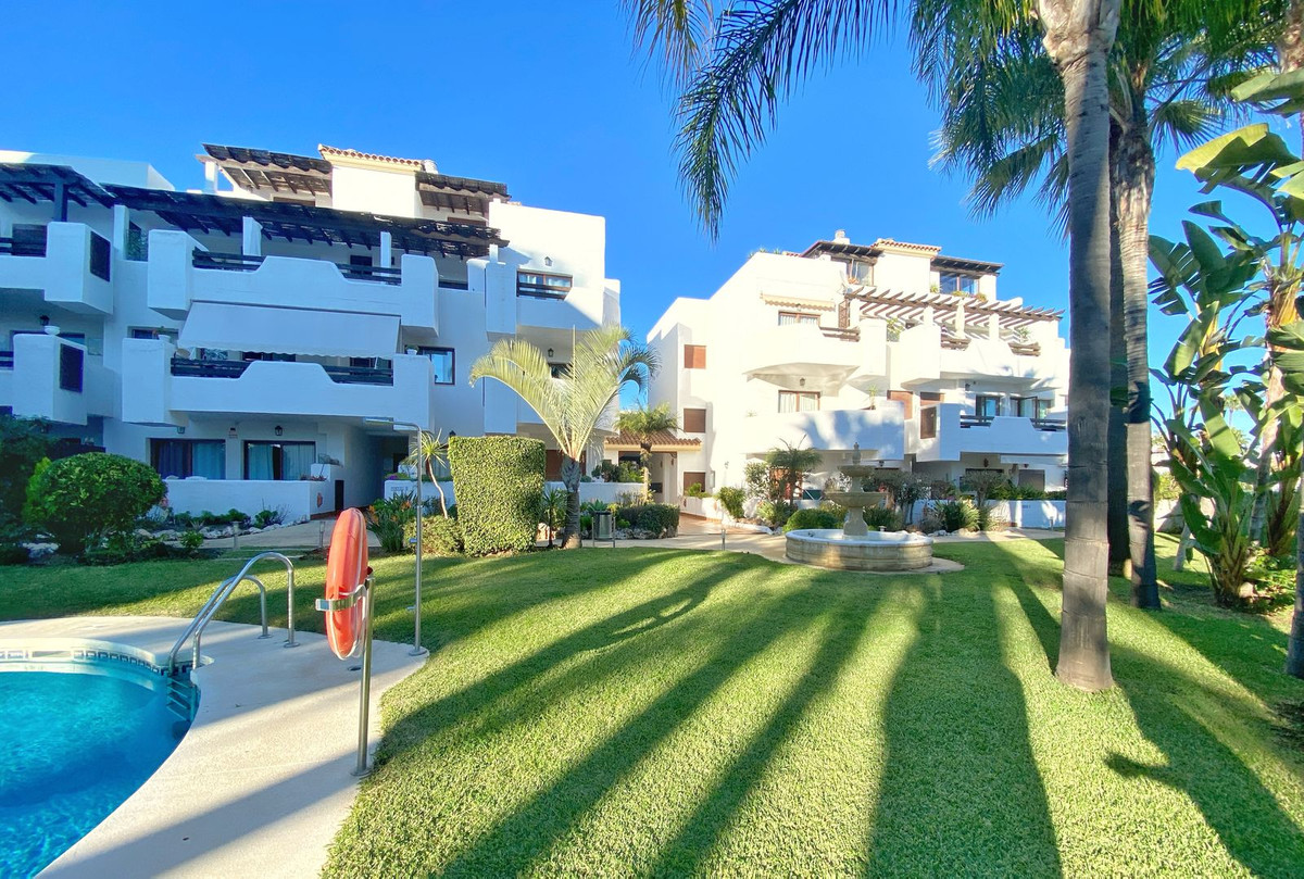 Appartement te koop in Costalita | 1 slaapkamers H5248672