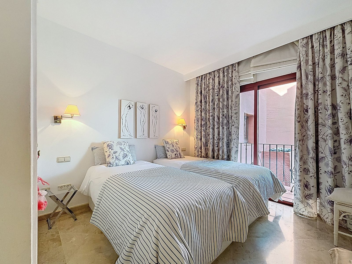 Property main view 33