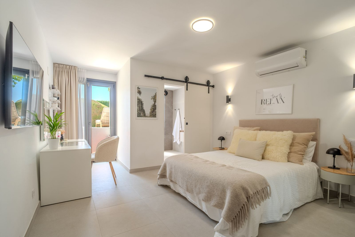 Appartement te koop in Costalita | 4 slaapkamers H5463121
