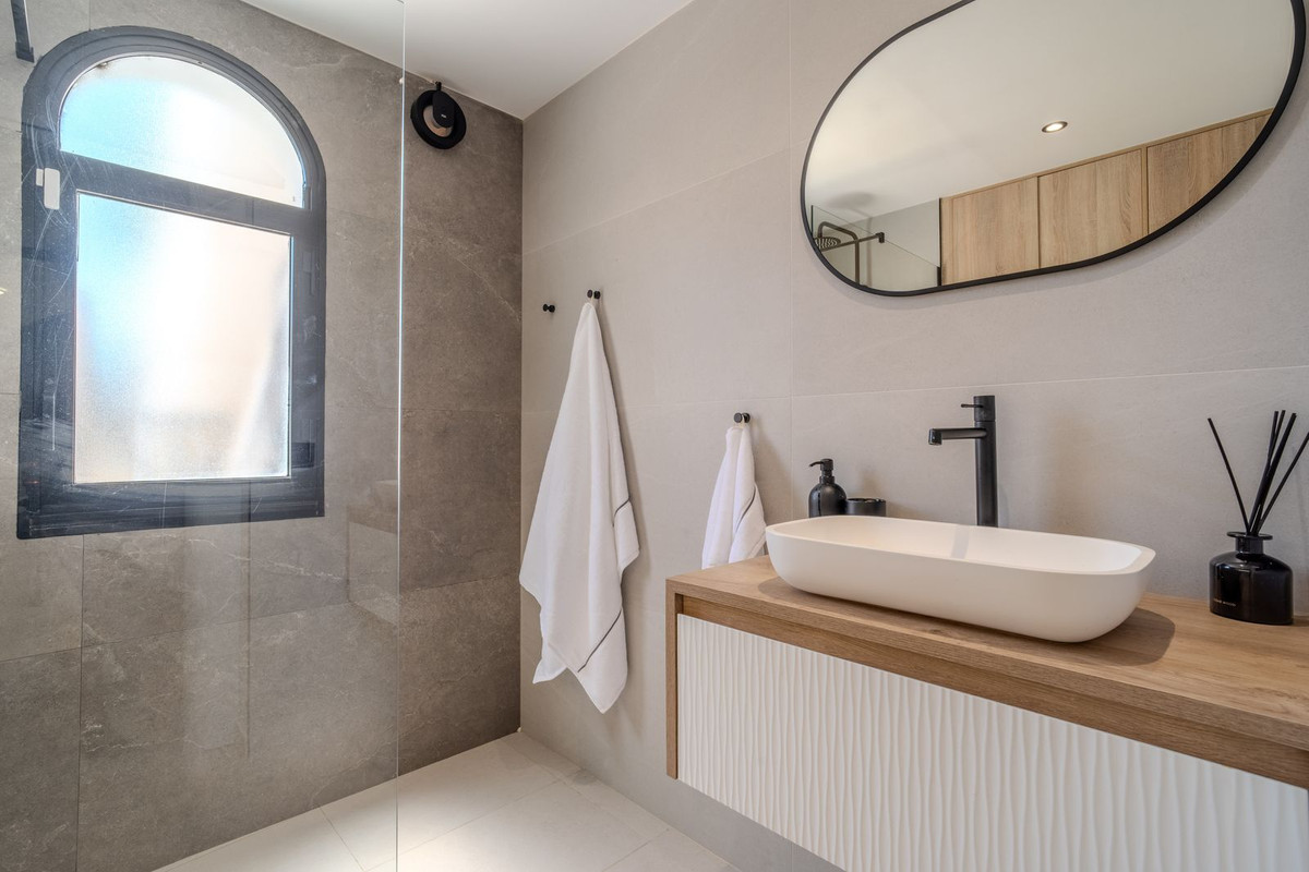 Appartement te koop in Costalita | 4 slaapkamers H5463121