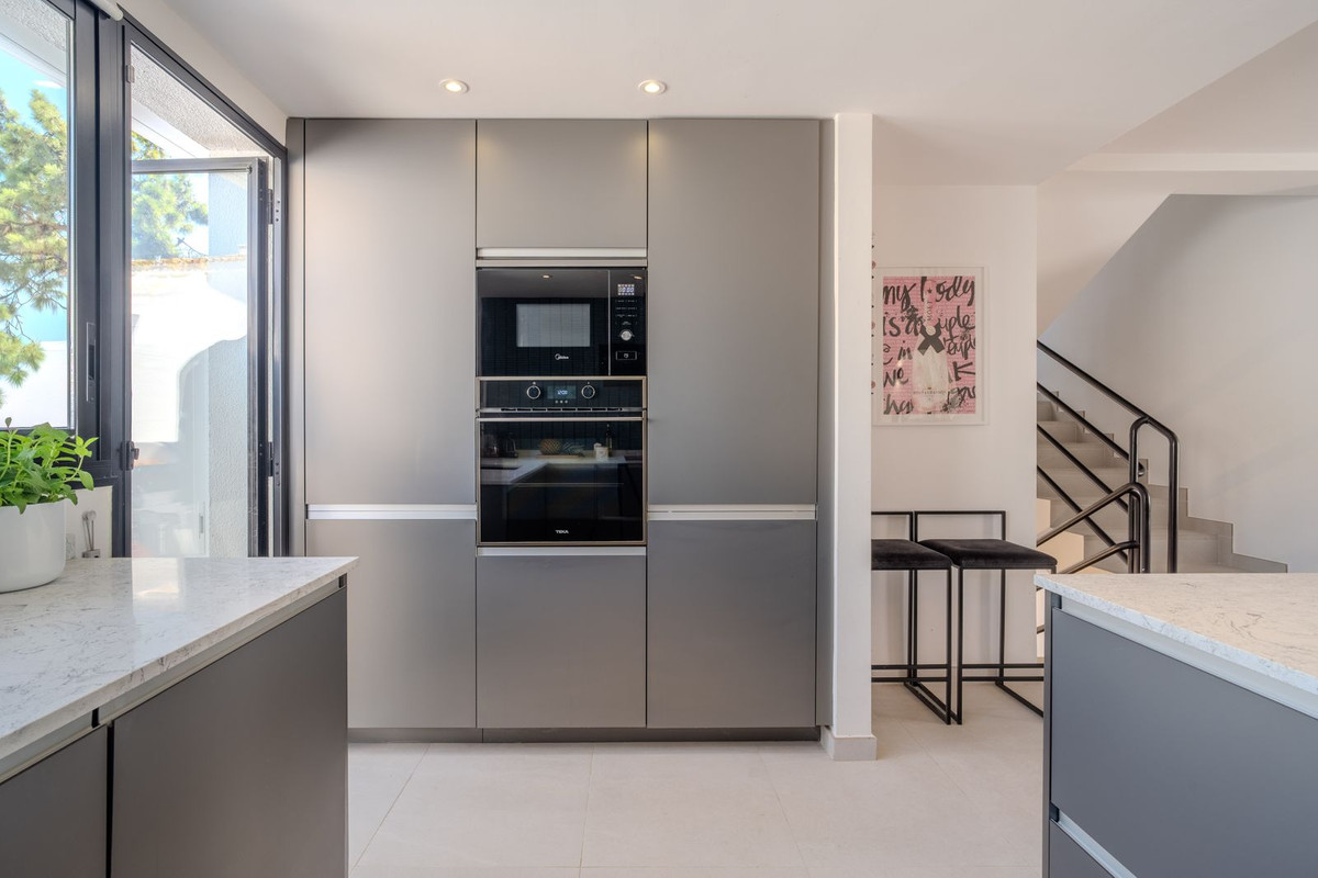 Appartement te koop in Costalita | 4 slaapkamers H5463121