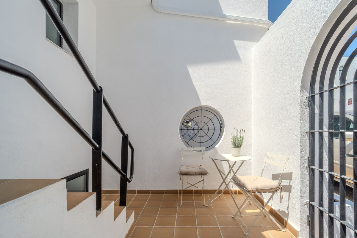 Appartement te koop in Costalita | 4 slaapkamers H5463121