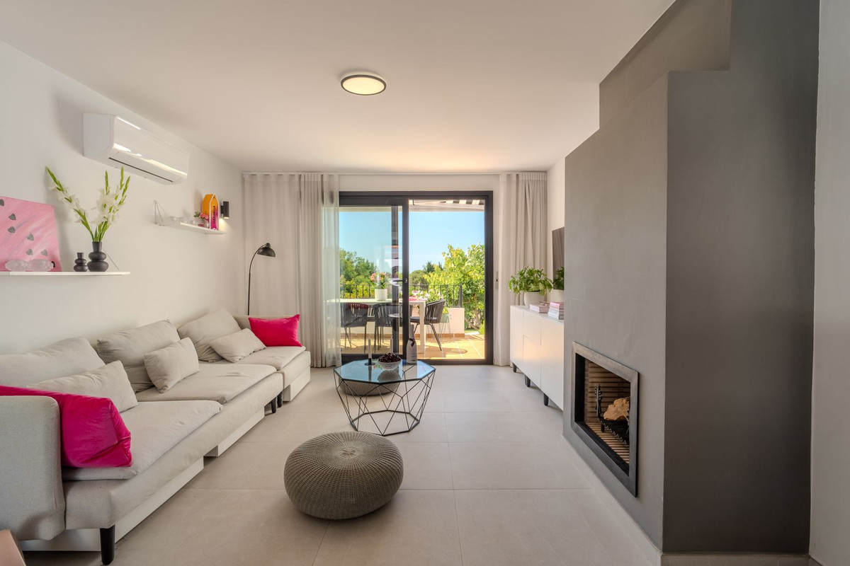 Appartement te koop in Costalita | 4 slaapkamers H5463121