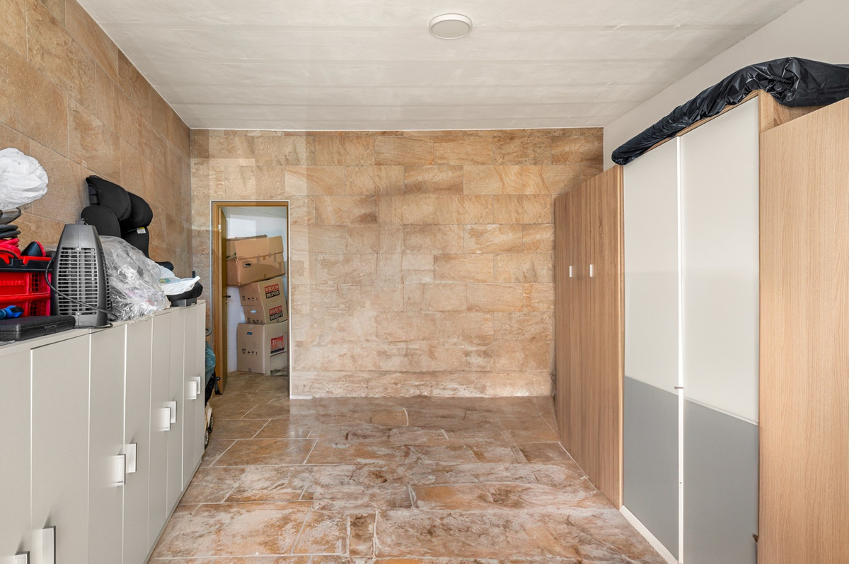Property main view 32
