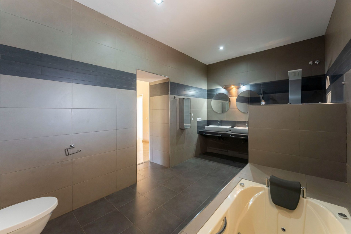 Property main view 41