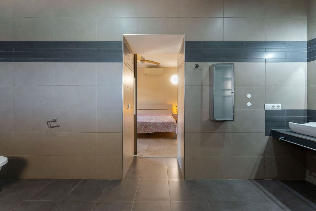 Property main view 42